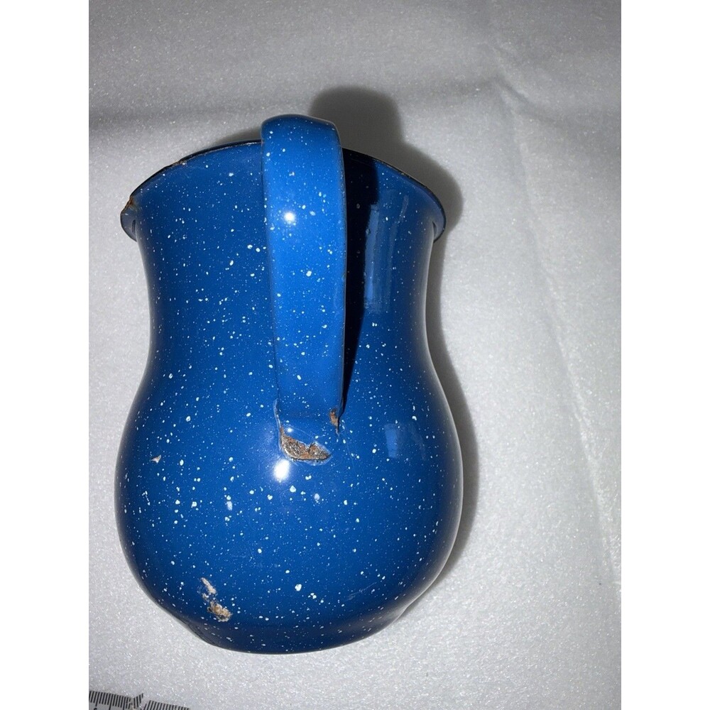 Vintage Enamelware Pitcher Blue 5 Inches Tall Country Farmhouse Decor - Picture 6 of 7
